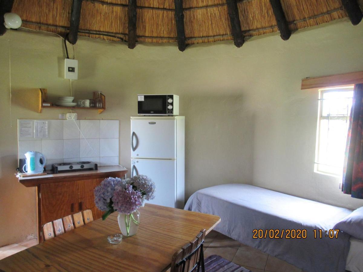 Gasthaus Elandskloof Trout Farm Dullstroom Exterior foto
