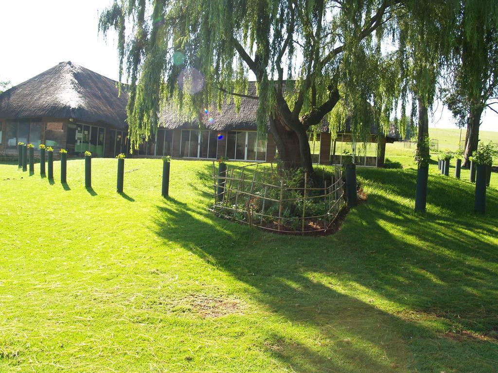 Gasthaus Elandskloof Trout Farm Dullstroom Exterior foto