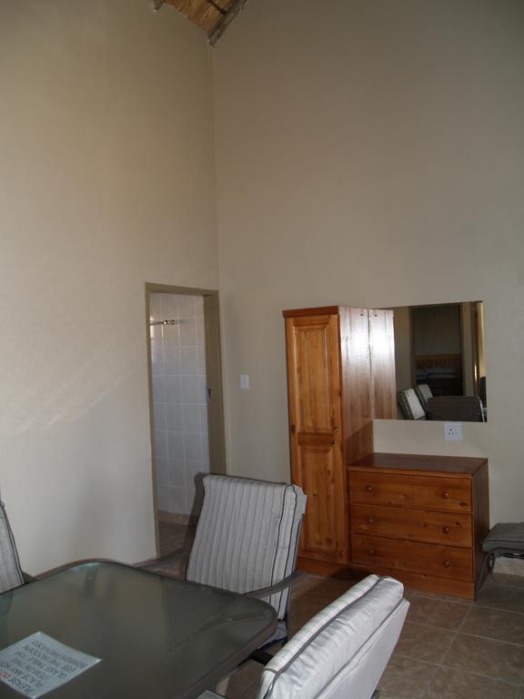 Gasthaus Elandskloof Trout Farm Dullstroom Zimmer foto